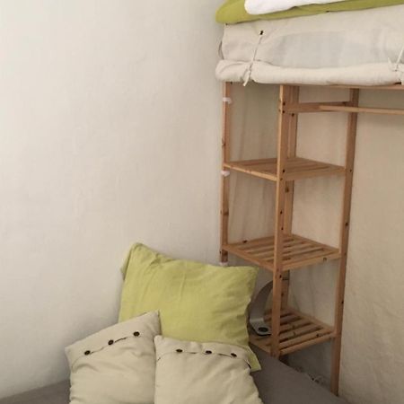 Appart Sympa Dans Le Vieux Ним Екстериор снимка